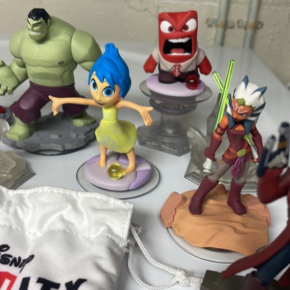 Disney Infinity Lot. XBOX ONE game, 2 platforms 2 discs w/bag and var figs - Picture 8 of 10